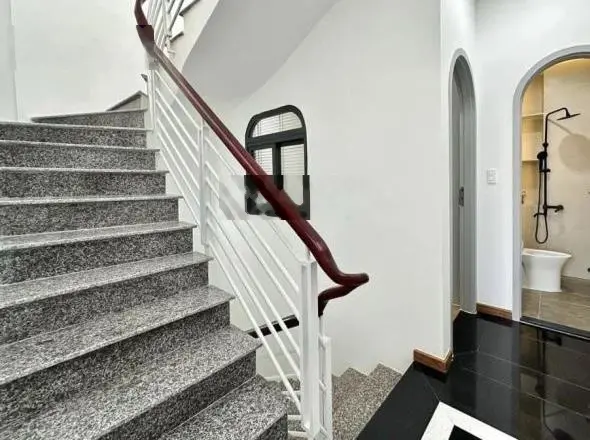 Bán gấp nhà Phùng Văn Cung, P7, Q. Phú Nhuận, SHR, hoàn công đủ. Giá 2,1 tỷ
