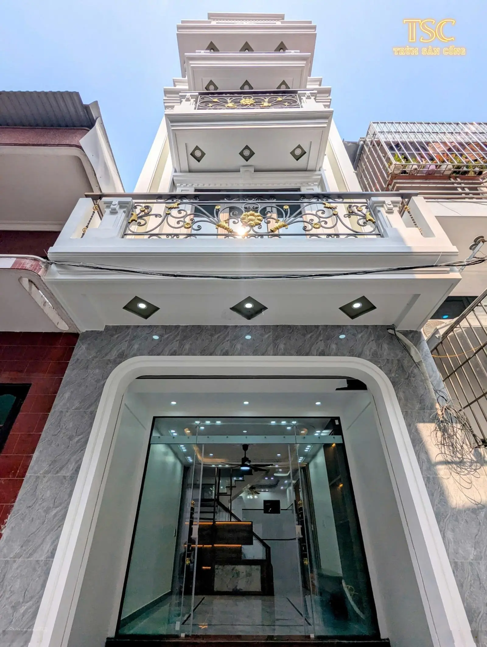 - Nhà xây mới,mặt ngõ, chỉ sau nhà mặt đường tuyến 2 Trần Nguyên Hãn -66m2 x 4 tầng