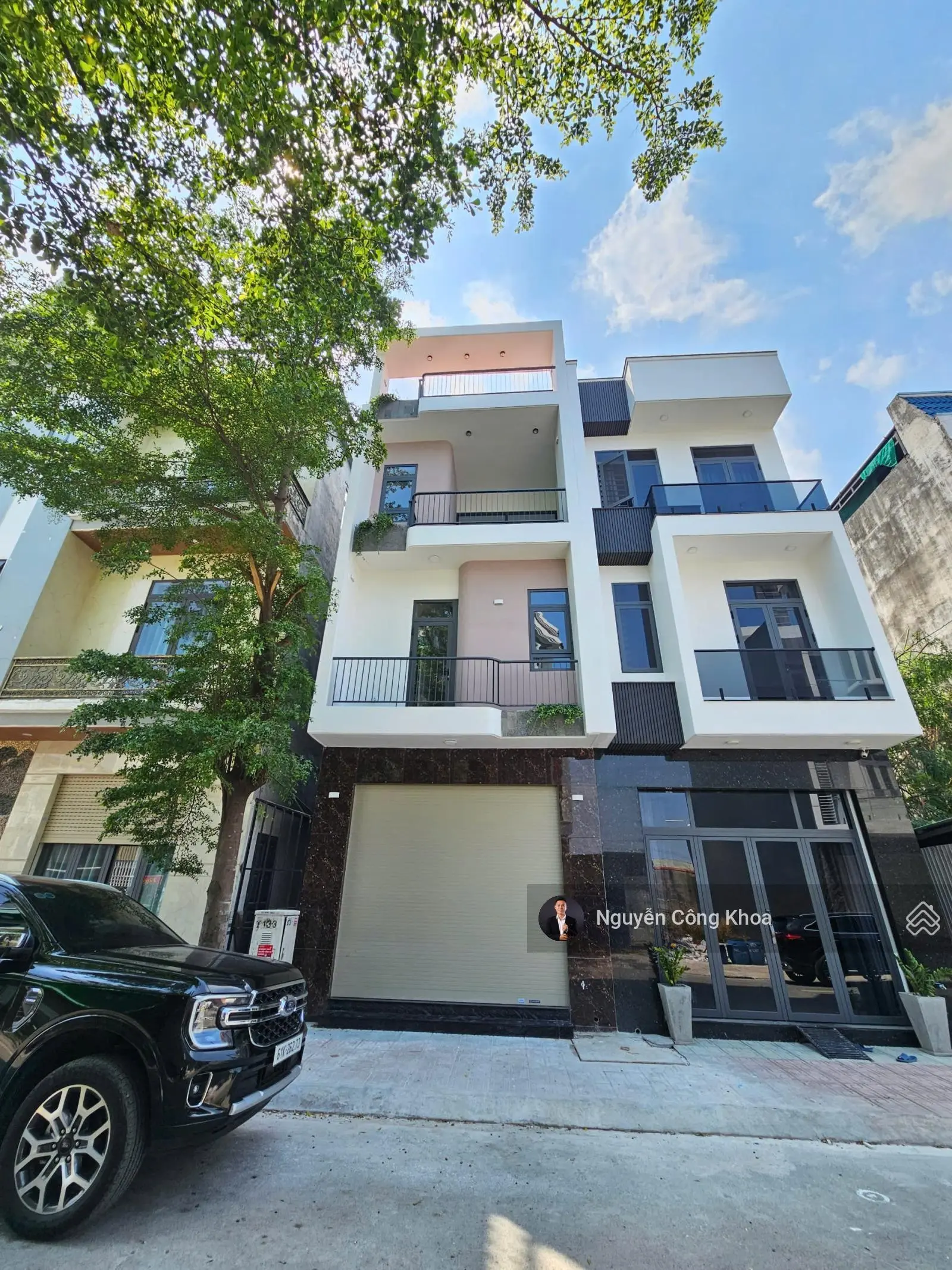 Bán nhà đúc 3 tấm full nội thất, mẫu hiện đại, 3 phòng ngủ, KDC P. Bình Chuẩn, Tp. Thuận An