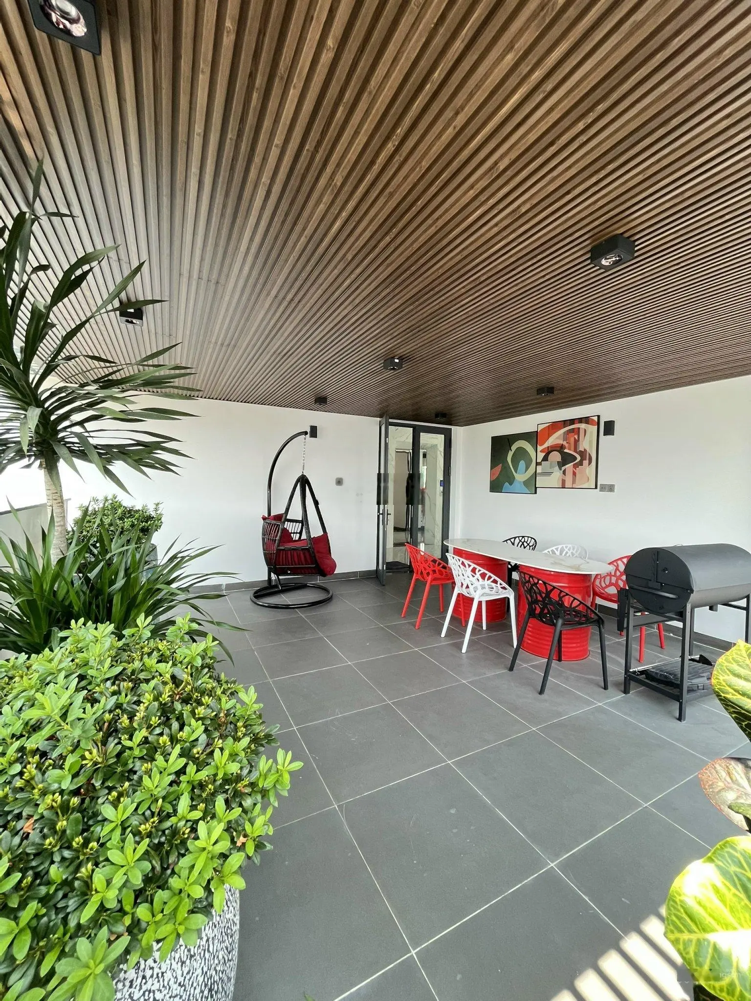 Căn góc biệt thự, nội thất cao cấp có thang máy KĐT Hà Quang II chỉ 18 tỷ