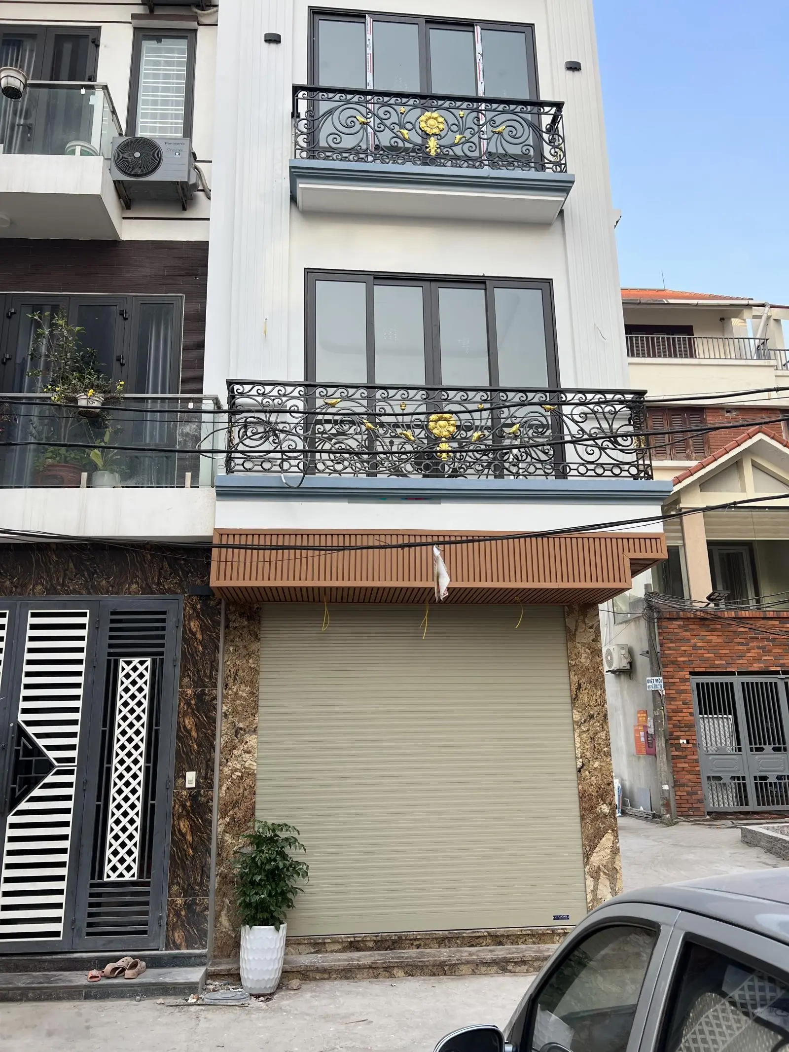 Chính chủ cần bán gấp nhà phố Ngô Xuân Quảng Trâu Quỳ Gia Lâm