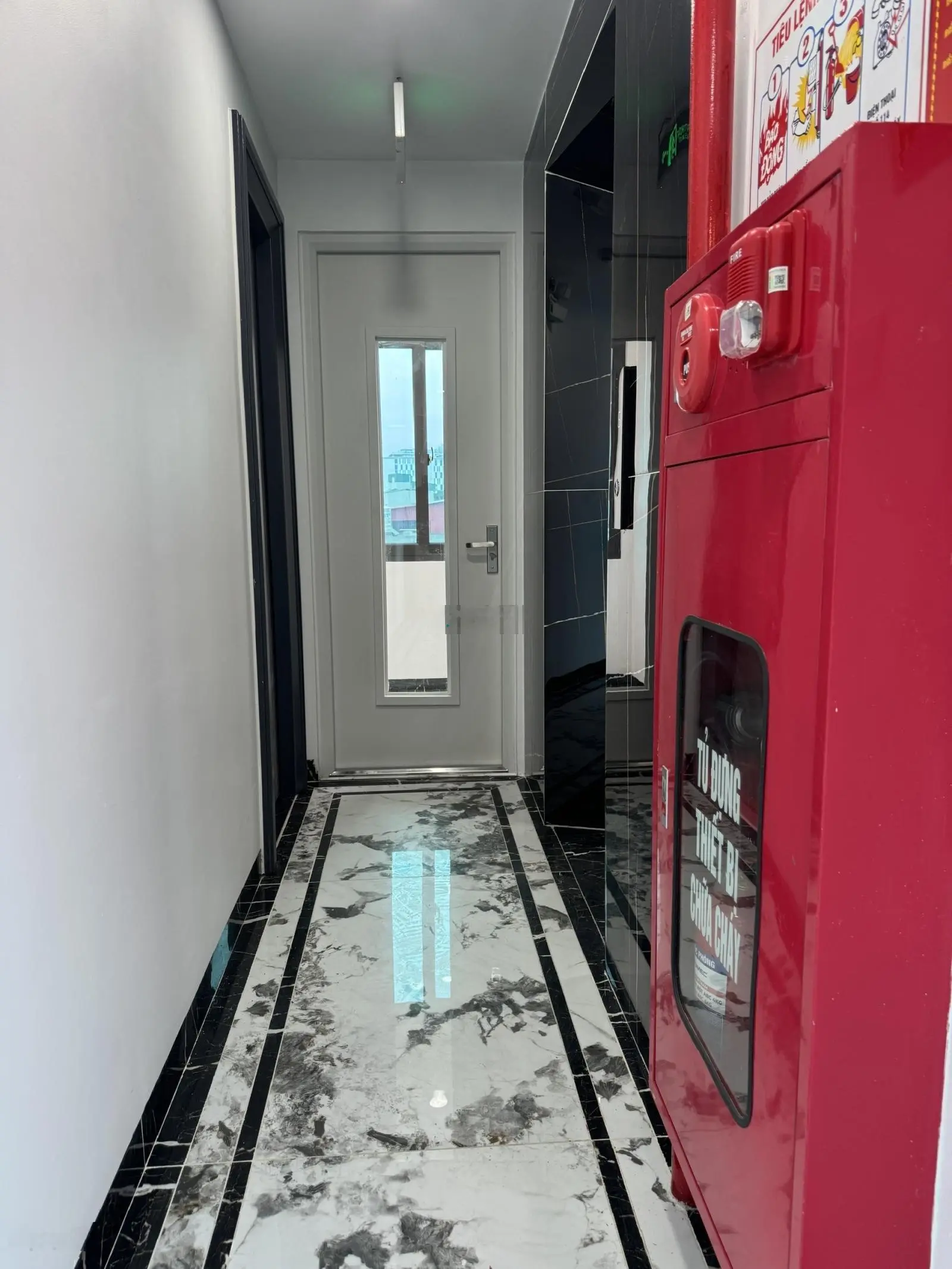 CCMN Quang Trung, Hà Đông. Dt 58m x7T thang máy. Phân lô ô tô tránh, vỉa hè. Giá 14.8 tỷ. Dt 750tr