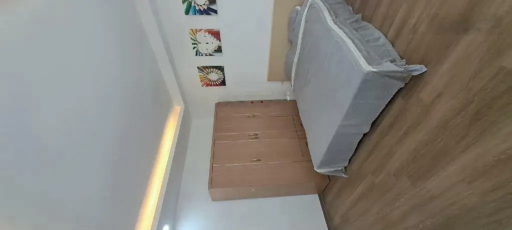 Chính chủ bán gấp nhà Trương Định 38m 3 ngủ 6 tỷ, ô tô đỗ cổng, lô góc, ngõ rộng thoáng, nở hậu