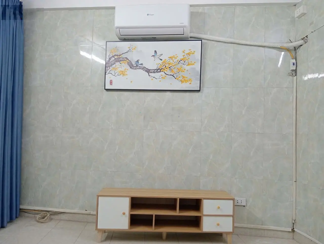 Chính chủ bán căn hộ tập thể tầng 1 tại phố Quỳnh Mai 68m2, giá 3,3tỷ