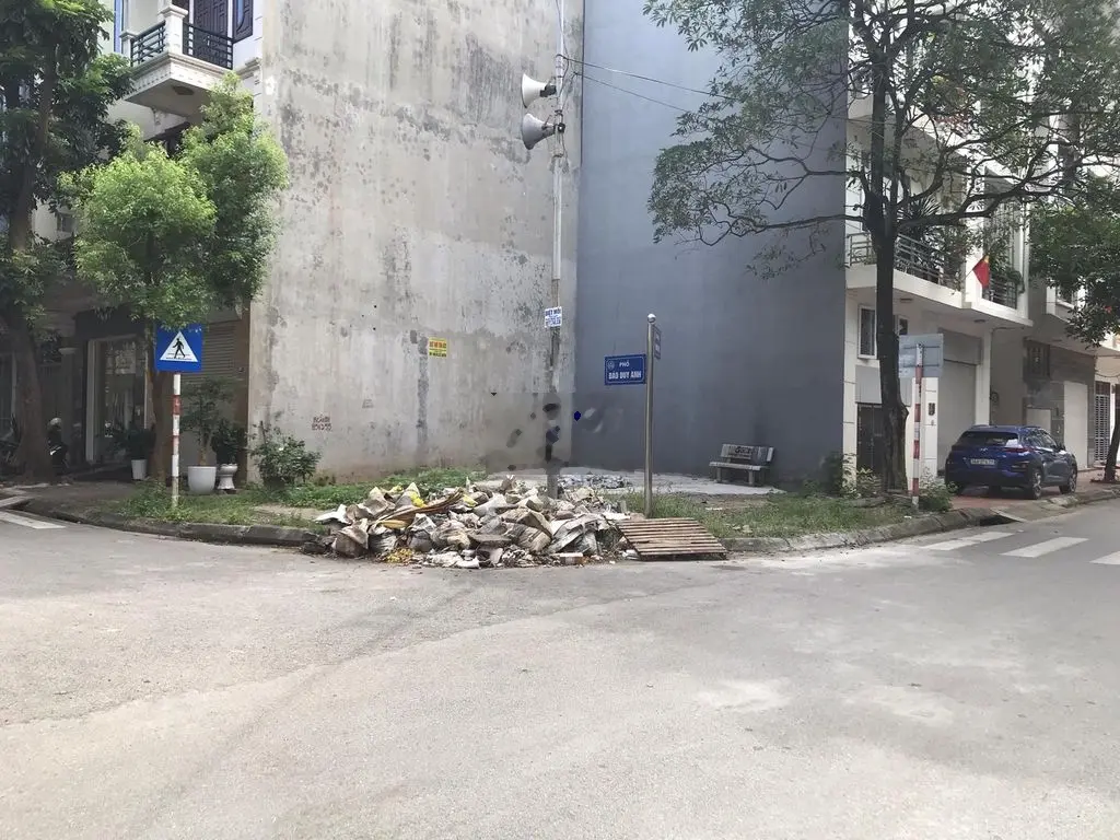 Cần bán lô góc đẹp suất sắc đường Hàm Nghi & Đào Duy Anh