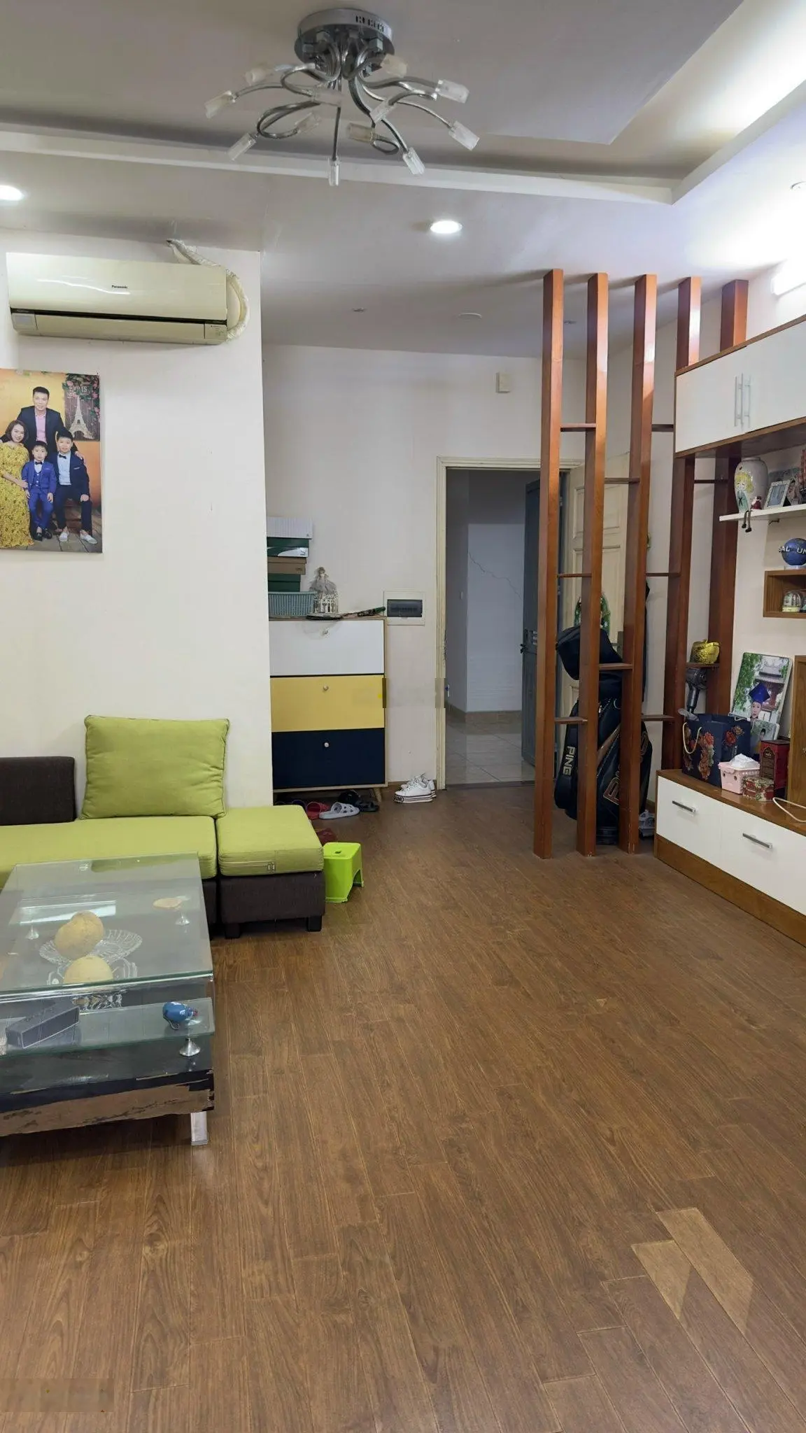 Cần bán căn hộ CT4 Linh Đàm (nhà đẹp 2 ngủ 2WC) hơn 3 tỷ