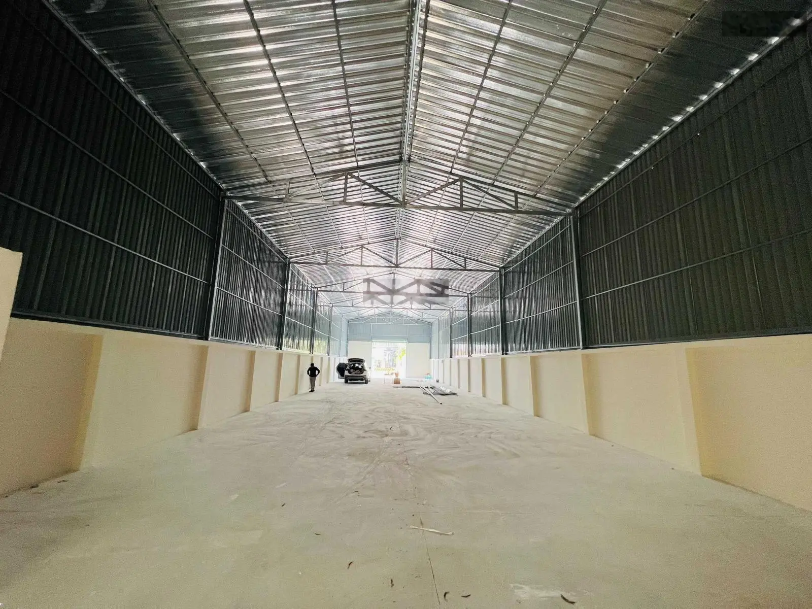 Bán cắt lỗ còn 8 tỷ xưởng mới xây ngay MT Đại Lộ Bình Dương, gần chợ Bến Cát, đang cho thuê 21tr/th