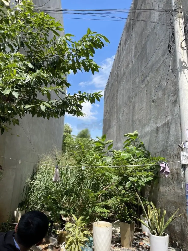 LÔ ĐẤT- GẦN QUỐC LỘ 1A - P. LINH TRUNG - OTO RA VÀO THOẢI MÁI - 59M2