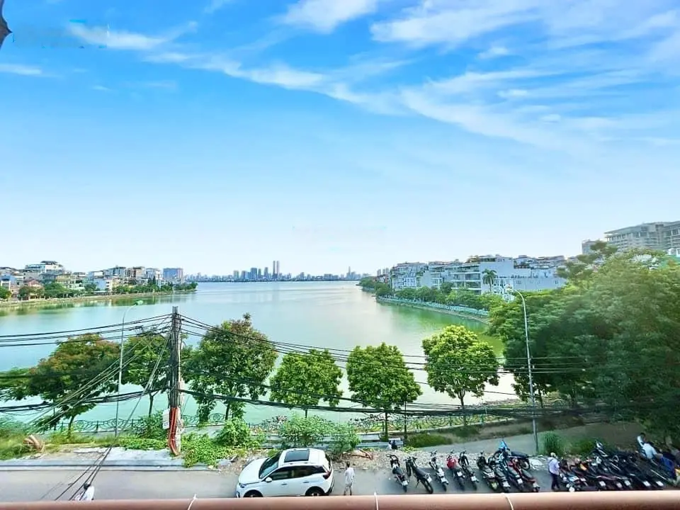 Siêu Đẹp Bán Nhà Mặt Phố Xuân Diệu, Tây Hồ 100m x 5 Tầng - Mặt Tiền 6,5m - Thông Sàn - View Hồ.