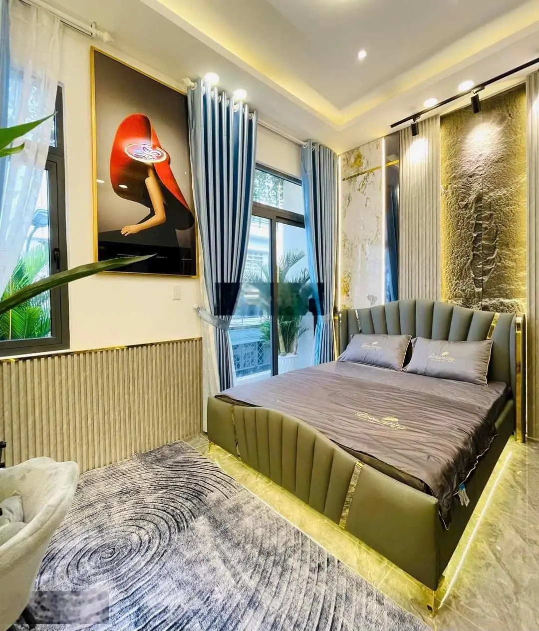 Bán nhà ở Lý Chính Thắng, P Võ Thị Sáu, Quận 3, DT 52m2 (4x13,5m) sổ hồng riêng, nhà đẹp mới 99%