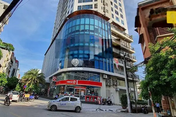 Bán nhà mặt phố Hoàng Ngân, DT 260m2 x 4 tầng, mặt tiền 10m, giá 83 tỷ.