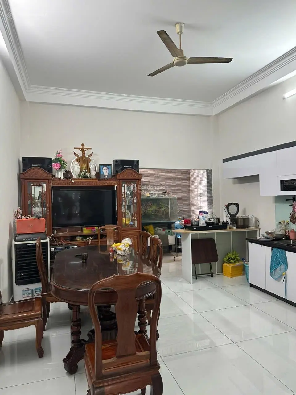 Chính chủ bán nhà mt đường 49, 4PN + 4Wc, giá rẻ chỉ 10,5 tỷ VND