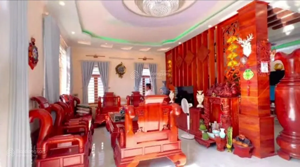 Cần bán biệt thự sang trọng giá 20 tỷ VND tại Dĩ An, Bình Dương
