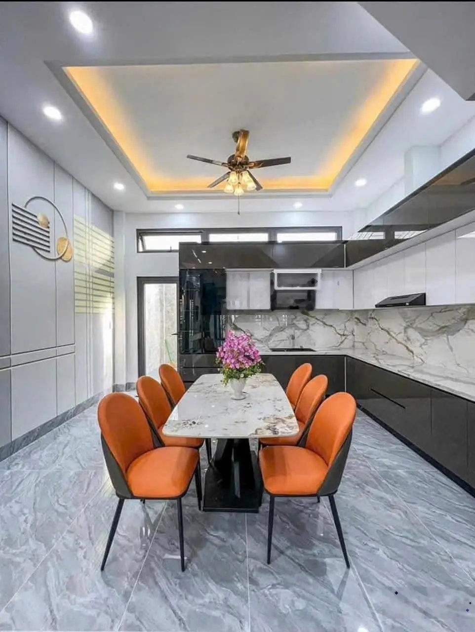 Bán gấp NR 5PN, 6WC, 47,8m2 tại Lê Hồng Phong, Q.5, HCM, nhà mới đẹp chủ để giá rất tốt