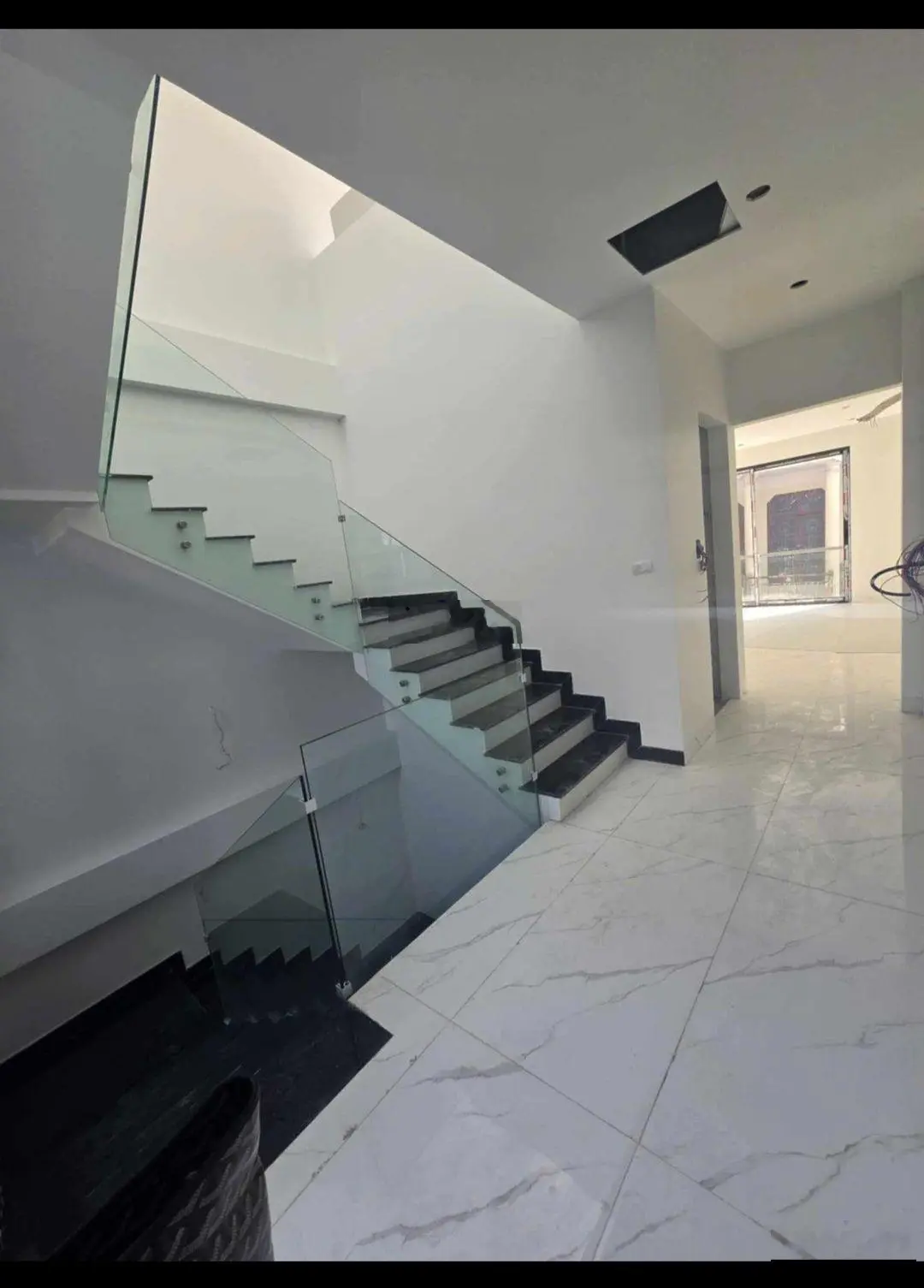 Chính chủ cần bán nhà Hoàng Cầu diện tích 45m2, 5tầng