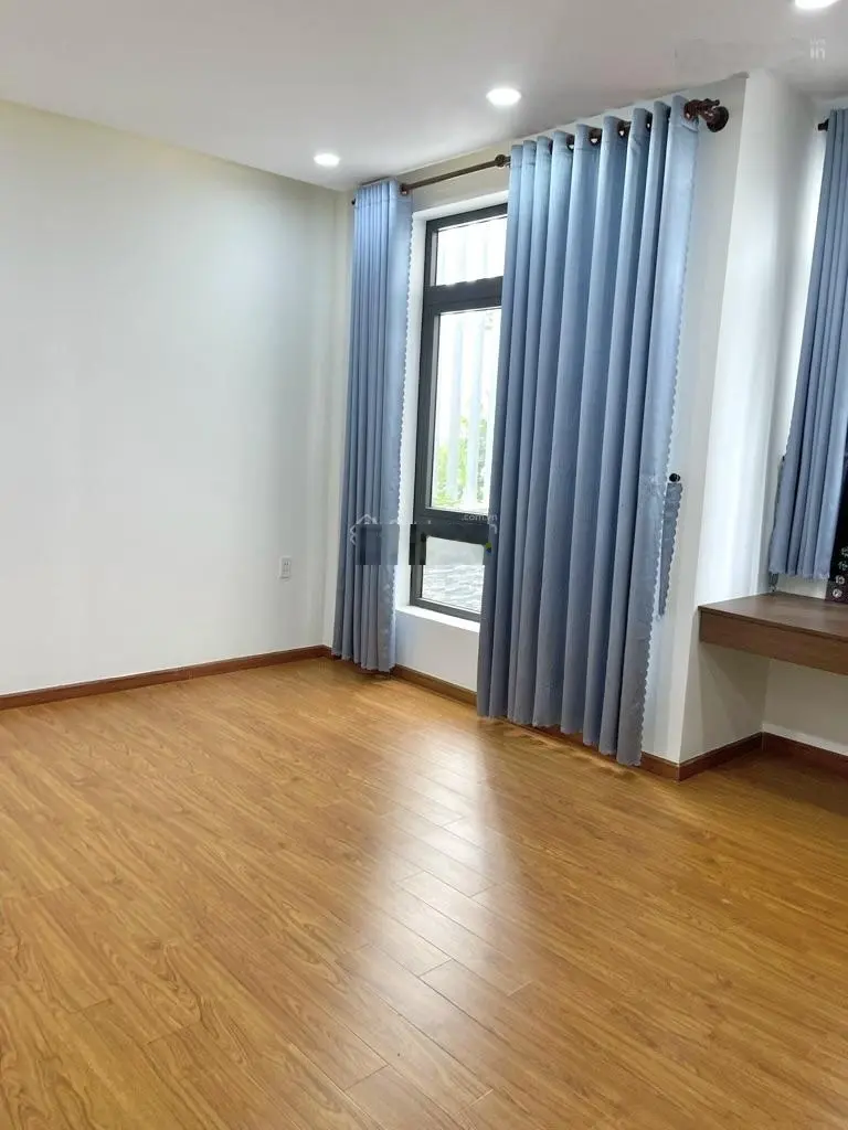 Mặt tiền khu VIP Bình Phú - Lý Chiêu Hoàng, nhà 4 tầng mới đẹp (4m x 17m), nhỉnh 10 tỷ.
