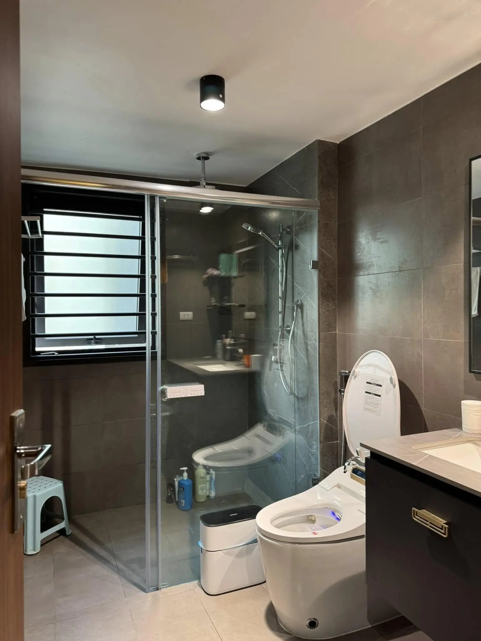 Cần bán nhà phố Lê Trọng Tấn Phương Liệt 7T 74m2 kinh doanh - thang máy - ô tô tránh vỉa hè 20,9 tỷ