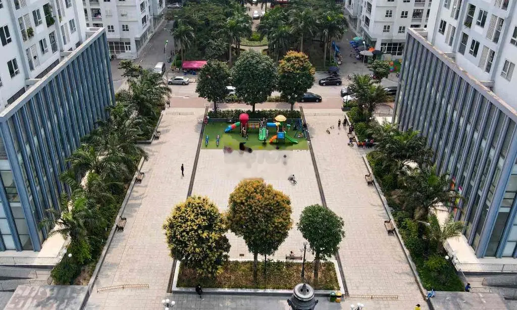 Bán căn hộ 3 ngủ diện tích 75m2 tại Nam Trung Yên, Cầu Giấy