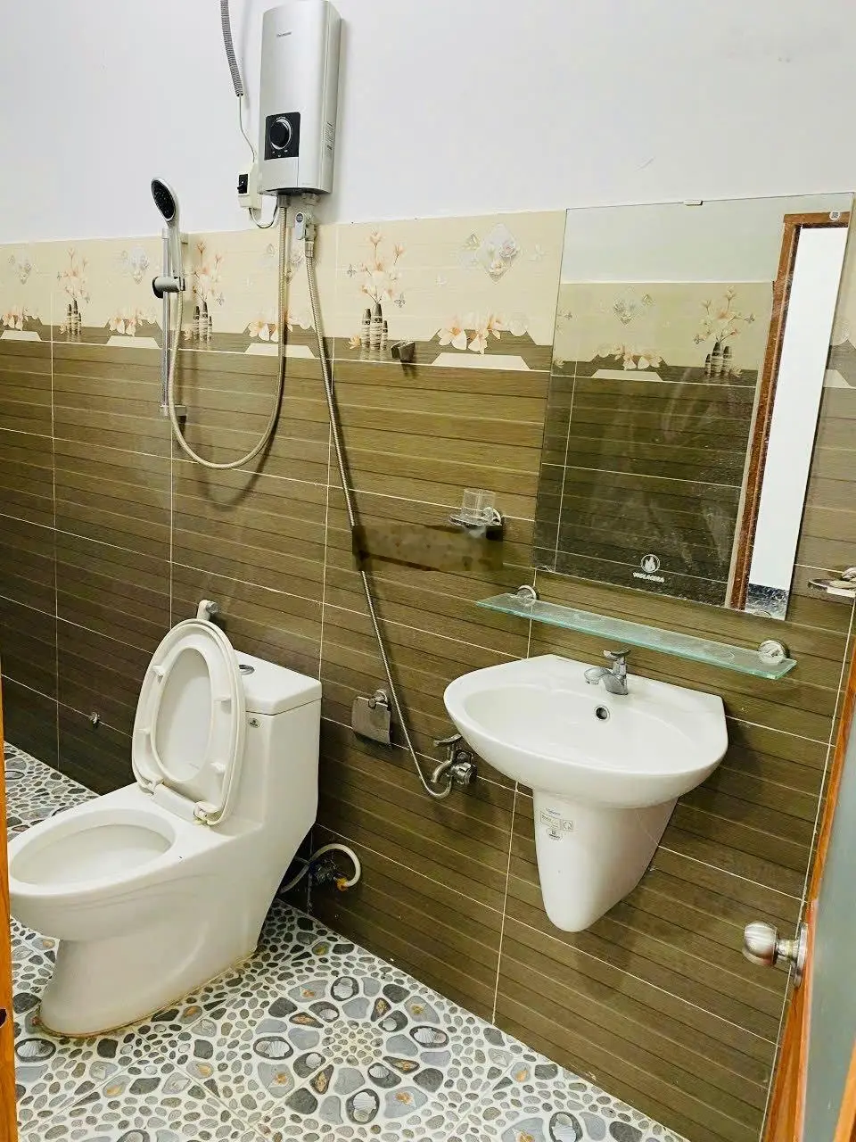 Bán gấp nhà mặt tiền Tỉnh Lộ 52 kinh doanh buôn bán đều được - gần ngay đg tránh QL55