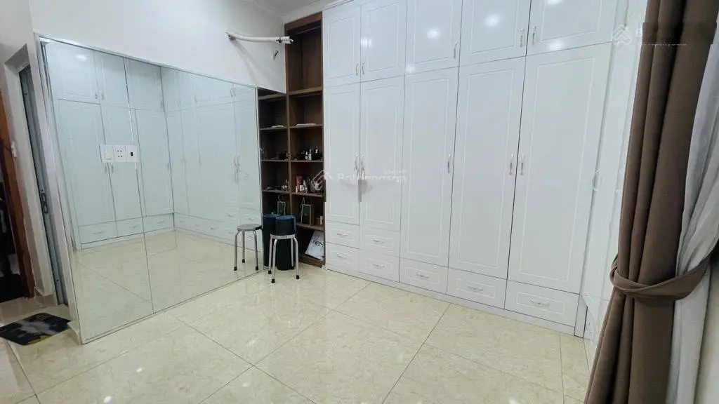 Bán nhà 5 tầng, 4 x 14 khu bên sông, hiệp bình chánh, thủ đức, nhỉnh 9 tỷ.