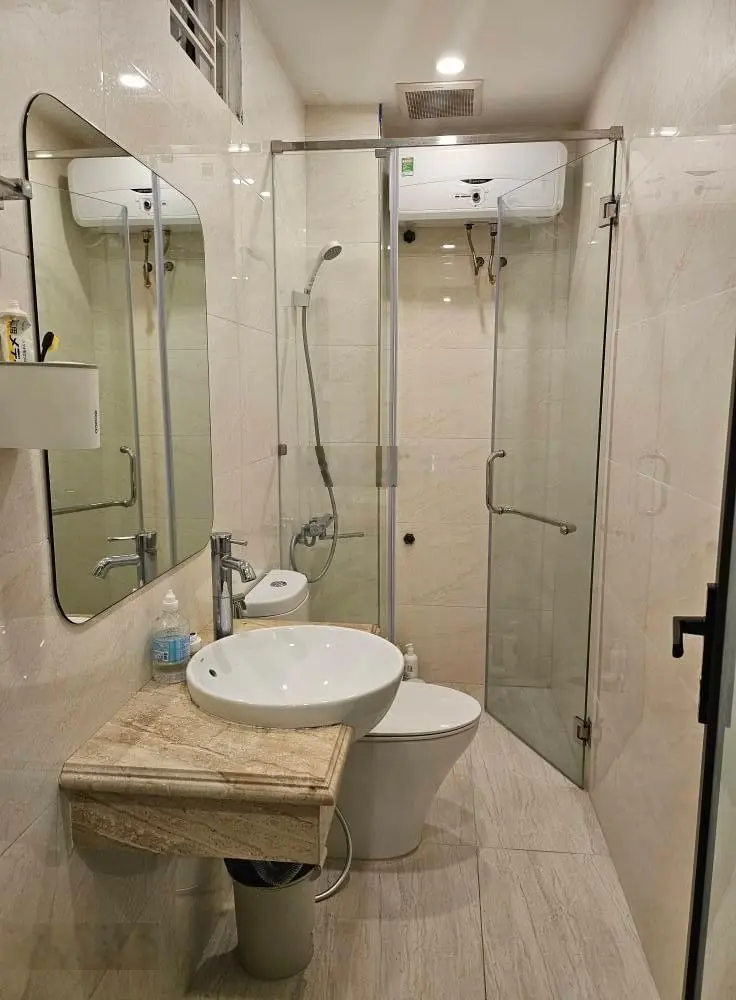 Nhà đẹp full nội thất lô 22 cực đỉnh, giá siêu tốt, thiết kế hiện đại 40m - Đông Nam - 5.95 tỷ