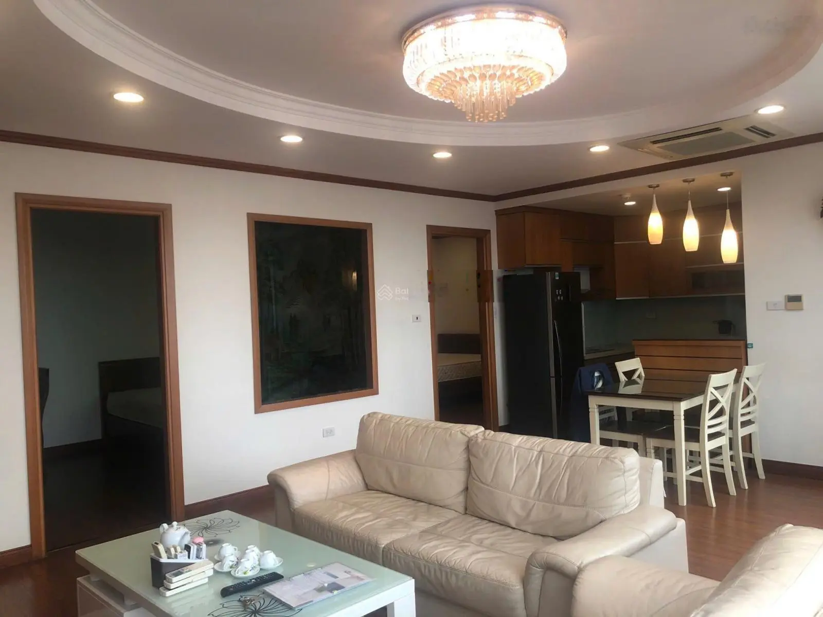 Tôi cần bán căn hộ tập thể F8 ngõ 328 Nguyễn Trãi, Thanh Xuân Trung. Giá chỉ 2 tỷ 8 liên hệ ngay