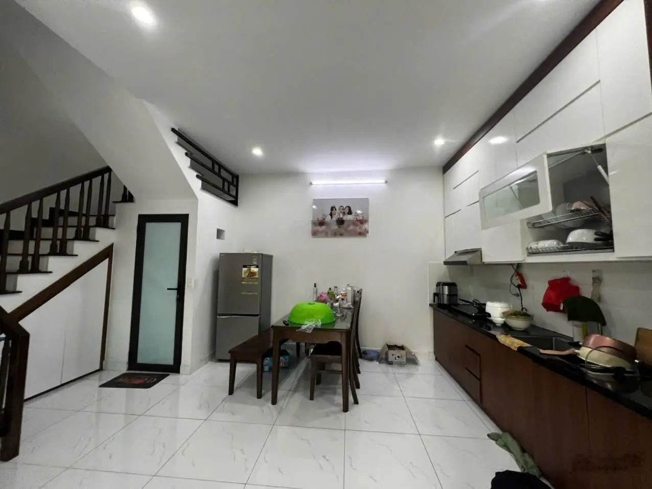Duy nhất căn nhà 3 tầng ngõ thông tại tổ 7 TT An Dương. LH: 0934605994