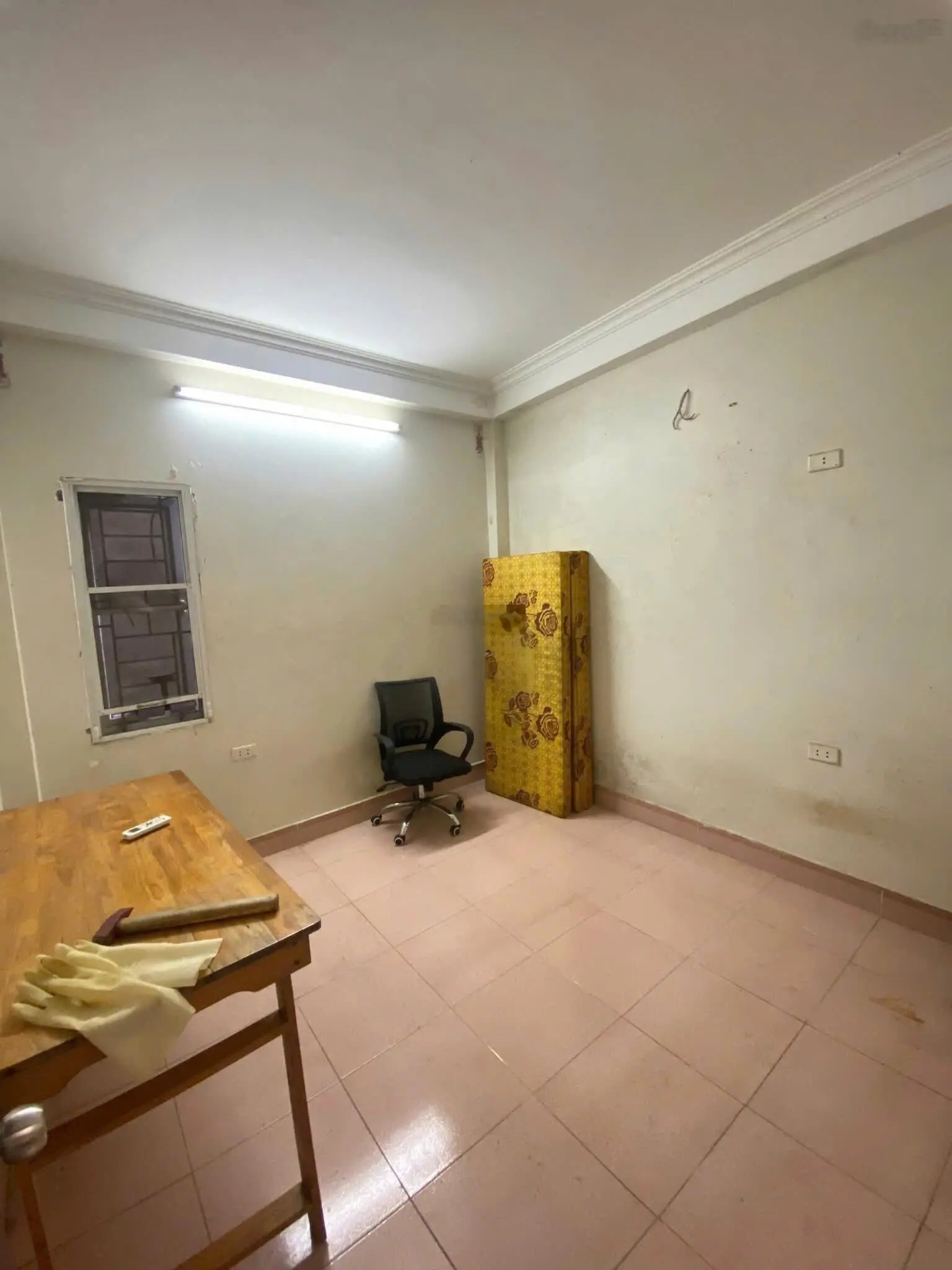 Siêu hiếm ô tô đỗ cửa Vũ Tông Phan ngõ thông gần phố gần hồ 5T 33m2 ở, cho thuê 12tr/ tháng 8.5 tỷ