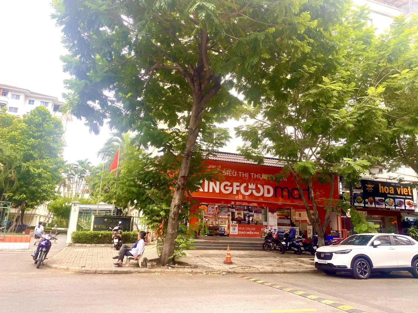 Bán căn góc số 28 đường số 6 khu Hưng Vượng 2 đang có hợp đồng thuê cao