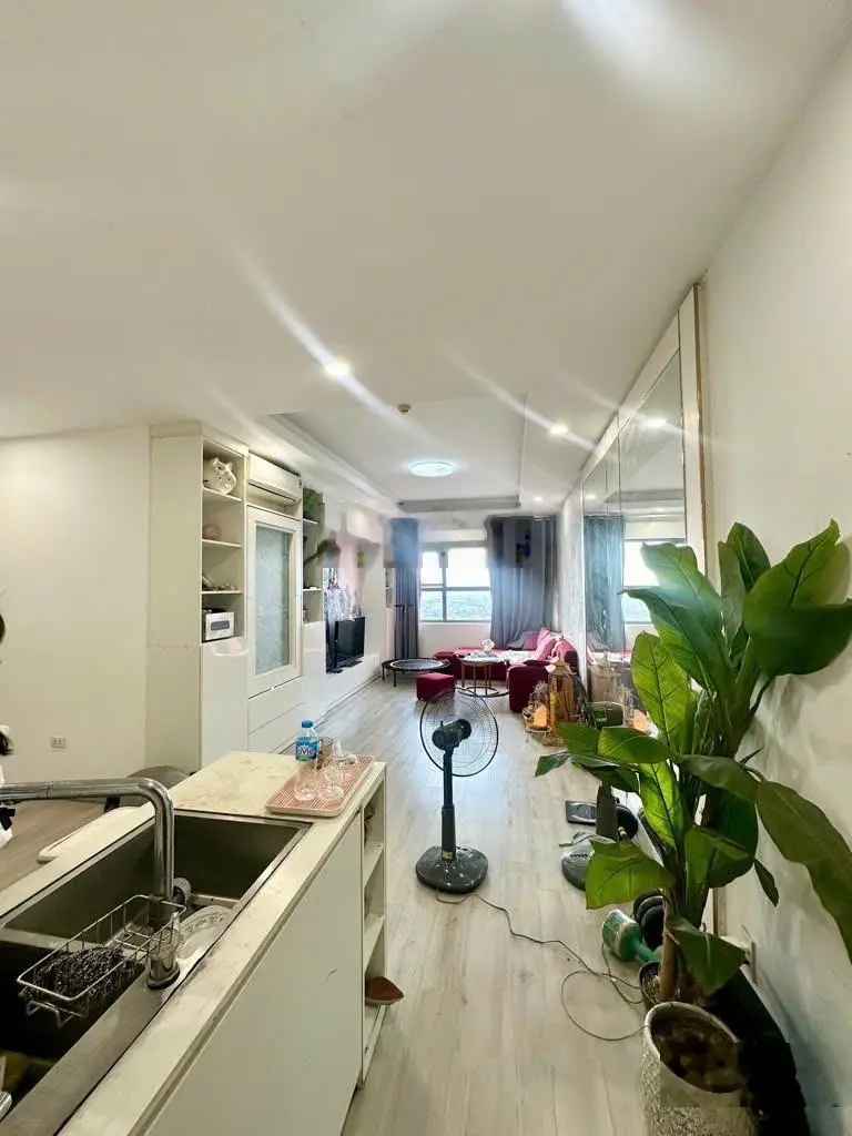 Chính chủ bán gấp căn hộ The One Gamuda 3 phòng ngủ 81m2 nội thất đầy đủ view nội khu 0904 744 ***