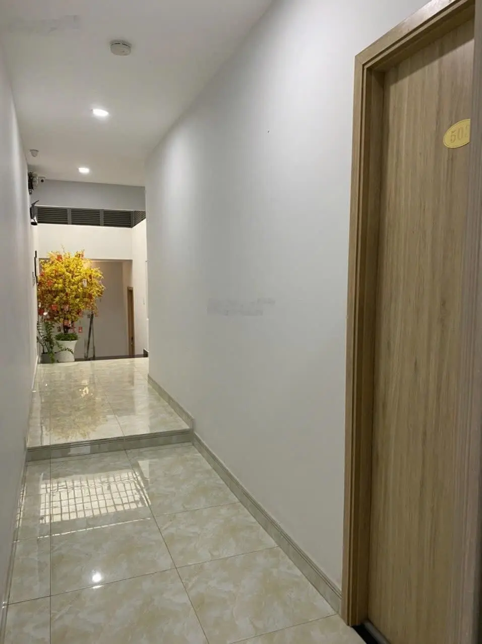 Bán nhà HXH Võ Thị Sáu Quận 1 , DT 5,6 x 22m 6 tầng thang máy HĐT 120 tr/tháng 26 tỷ TL
