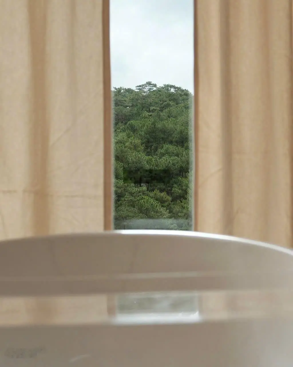Villa 2 mặt tiền Hoàng Hoa Thám, 227m2 ngang 16,5m 3 tầng 4PN - 4WC view thung lũng rừng thông