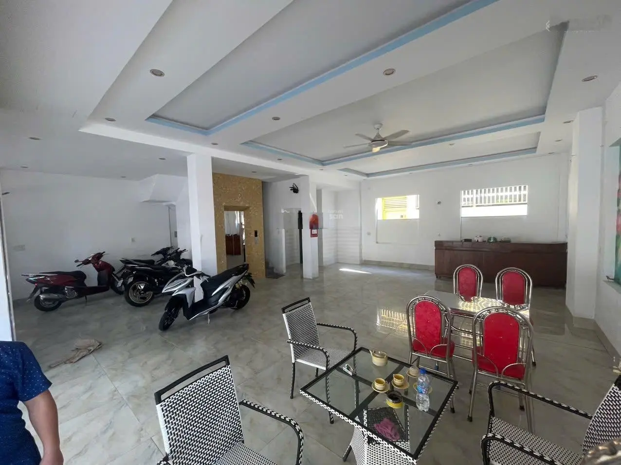 Chủ cần bán toà nhà 5 tầng (ngang 10M) mặt tiền đường kinh doanh 16M KĐT VCN Phước Long 2 siêu đẹp