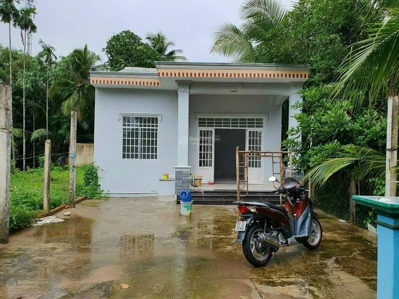 Mặt tiền nhựa gần công viên Bình Nhâm CMT8