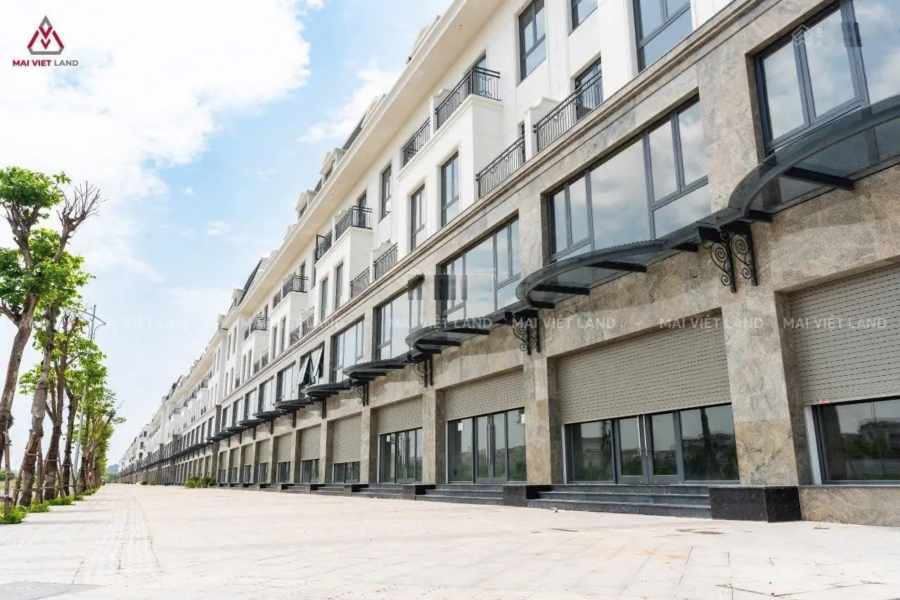 Bán shophouse 5 tầng vị trí trung tâm, đối diện Vinhome Thanh Hoá, sổ đỏ trao tay, HTLS 0%