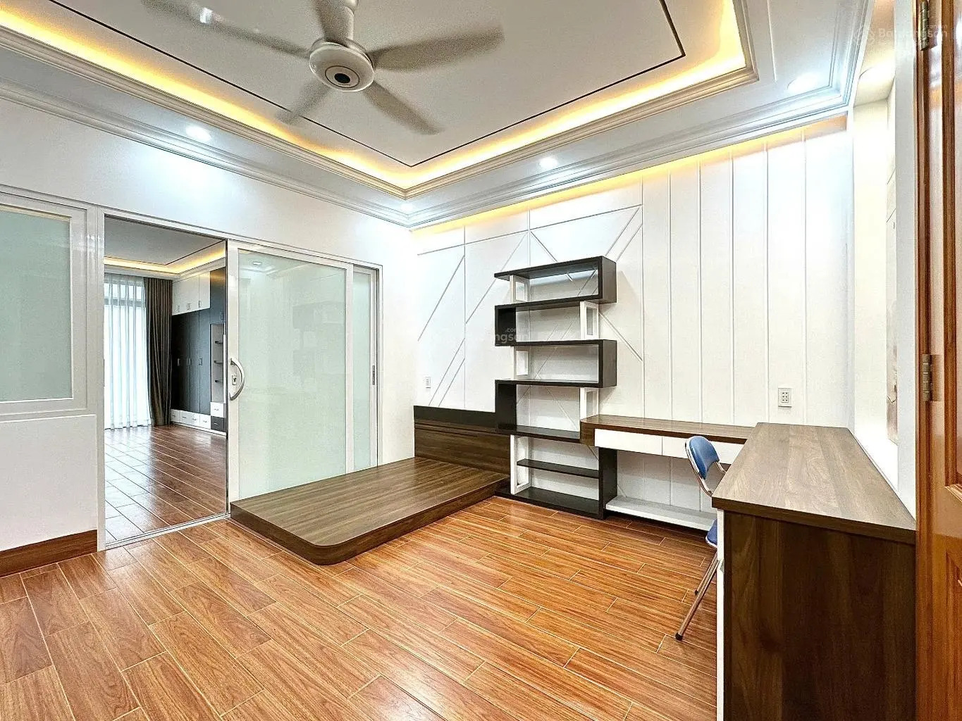Siêu phẩm 7 tầng thang máy - đẳng cấp nhất Quận 10! View sân thượng độc nhất vô nhị