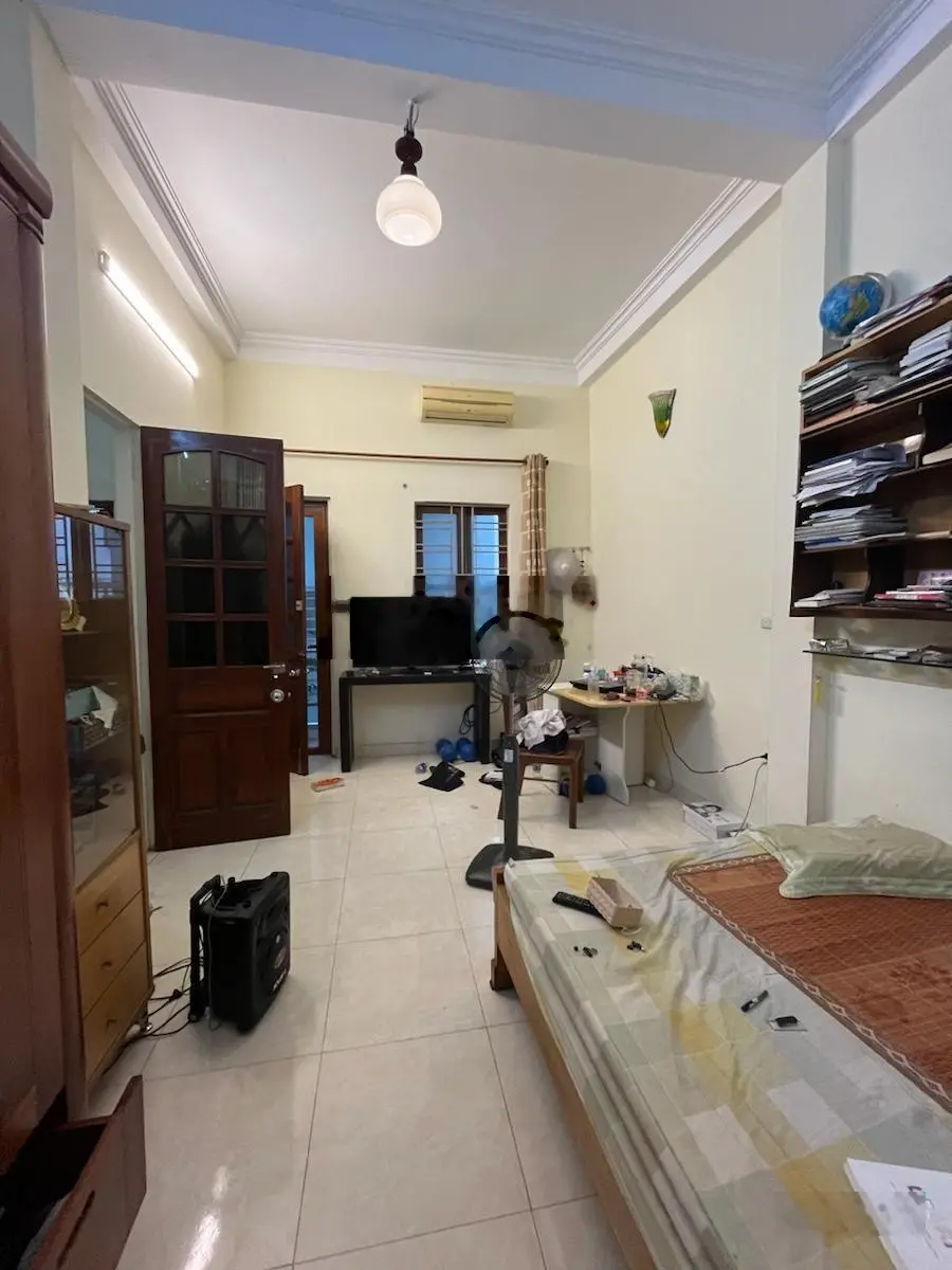 Bán Gấp nhà Cầu Giấy 58m2 x 5 tầng mặt ngõ kinh doanh sầm uất, nhà Lô Góc cực hiếm
