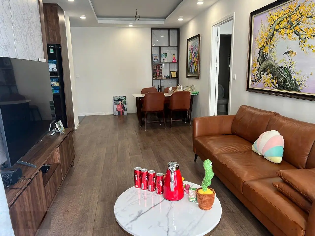 Chủ nhà ở siêu có lộc đổi lên biệt thự, cần bán căn 2 ngủ view Time siêu vip tại Imperia Sky Garden