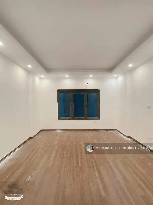 HÀNG HIẾM TẠI Đường Cổ Nhuế, Bán NHÀ 5 Tầng, 31m2 chỉ 5,85 tỷ VND