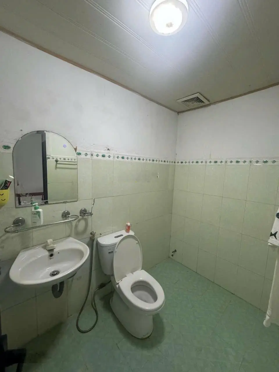 Bán nhà 2 tầng đường Lưu Quang Thuận sát biển Mỹ Khê, 110m2 ngang 6m giá 10,x tỷ