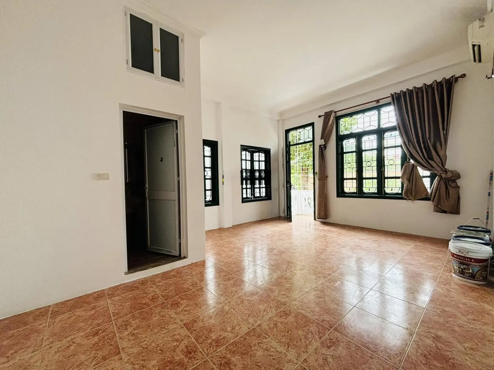 Lạc Long Quân, Tây Hồ - Căn góc 2 thoáng - DT 62m2, mặt tiền 6m - Giá 11.87 tỷ (thương lượng)