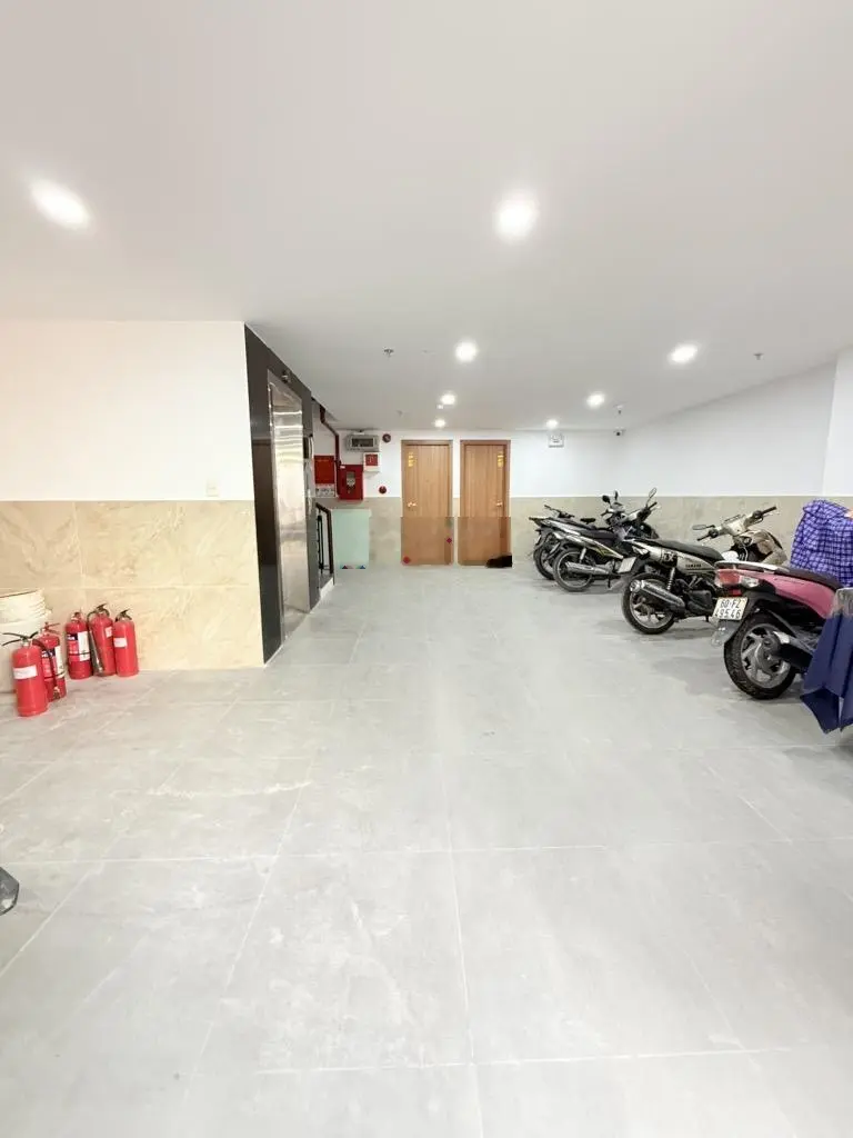 Bán chdv full nội thất ngay trường chinh - tân bình - doanh thu trừ chi phí 100tr/ tháng