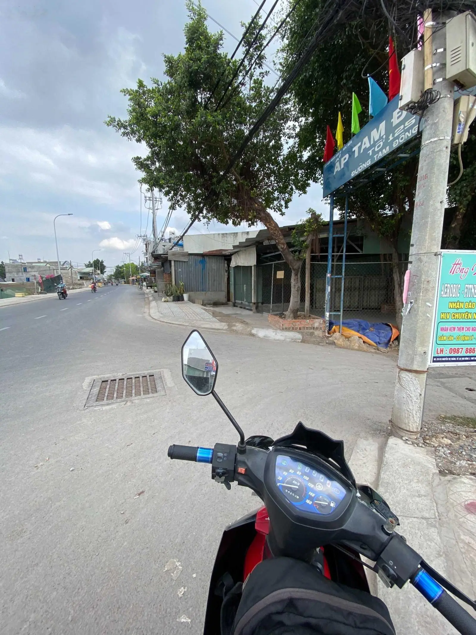 Chủ cần bán gấp lô đất SHR 1/ Nguyễn Thị Thảnh, Thới Tam Thôn, Hóc Môn, sát vách Hiệp Thành, Q12