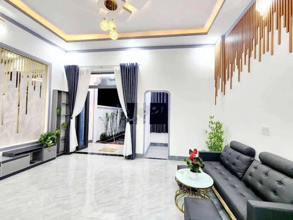 Nhà thị trấn Châu Thành 130 m²