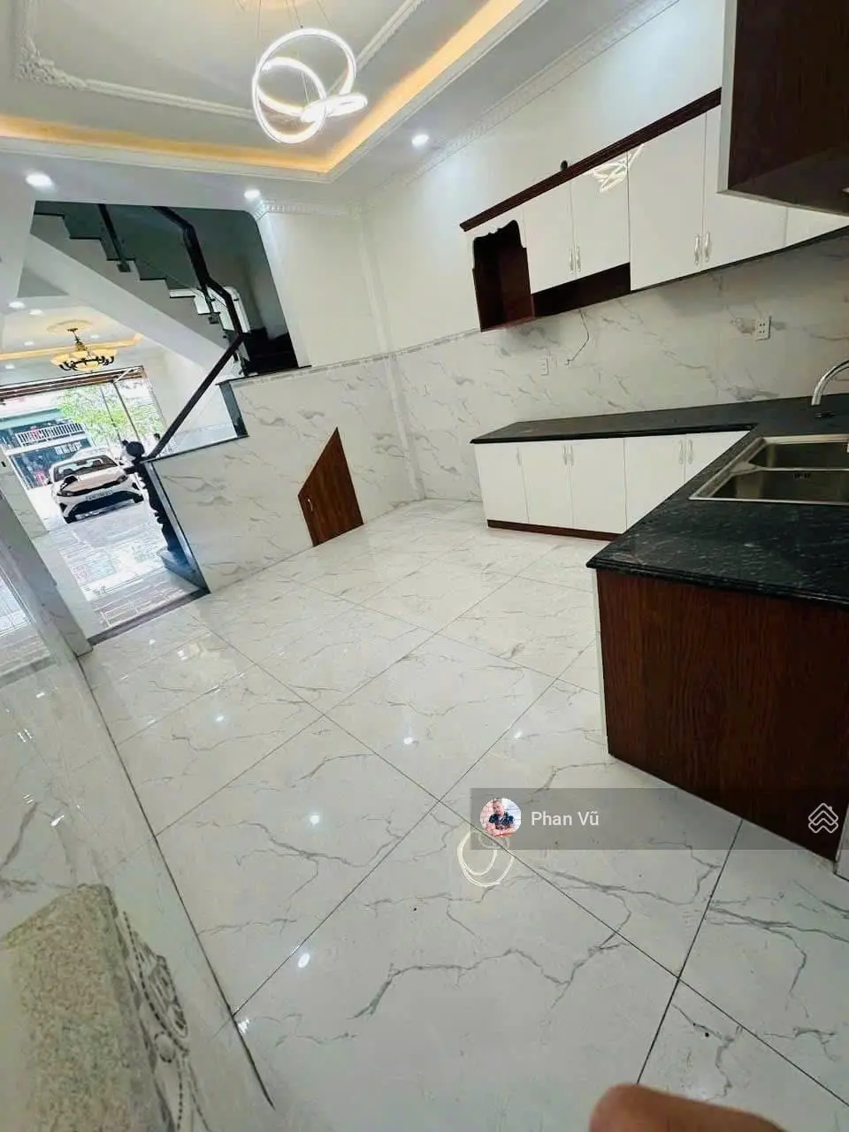 Bán nhà mặt tiền Nguyễn Thị Khắp, Dĩ An, 5,5 tỷ, 80m2, 4PN, 4WC, LH: 0909.290.286