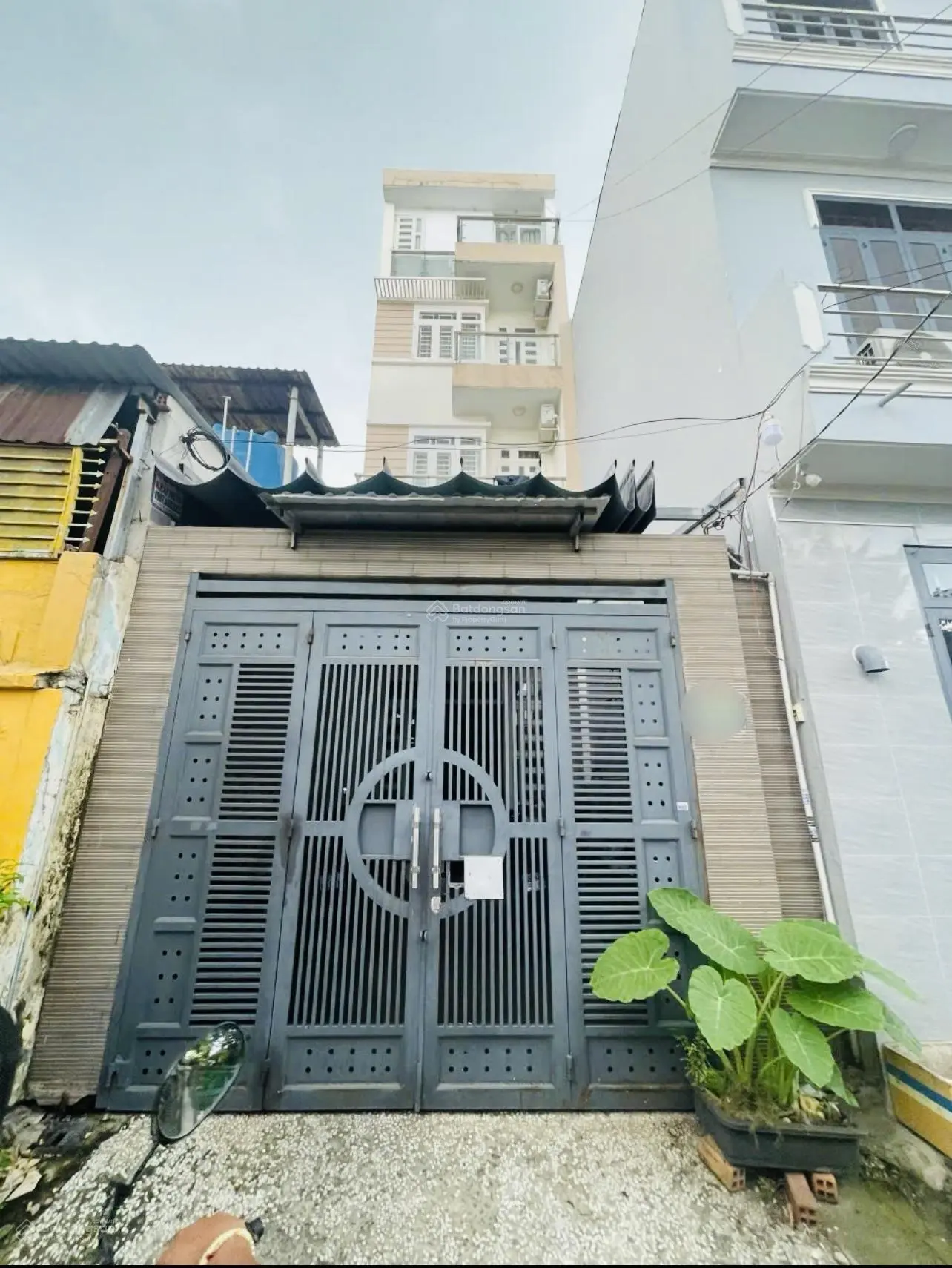 Nhà 5 tầng 94m2(4.2x 22) xe hơi ngủ trong nhà hẻm to như đường lớn nguyễn sỹ sách thông 8,8tỷ còntl
