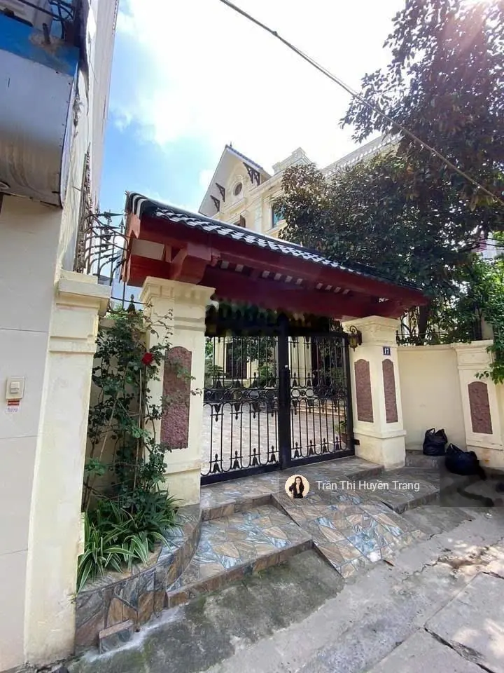 Biệt thự sân vườn 302m xuân đỉnh, đi bộ công viên hoà bình, không gian thoáng rộng, văn minh, 19 tỷ