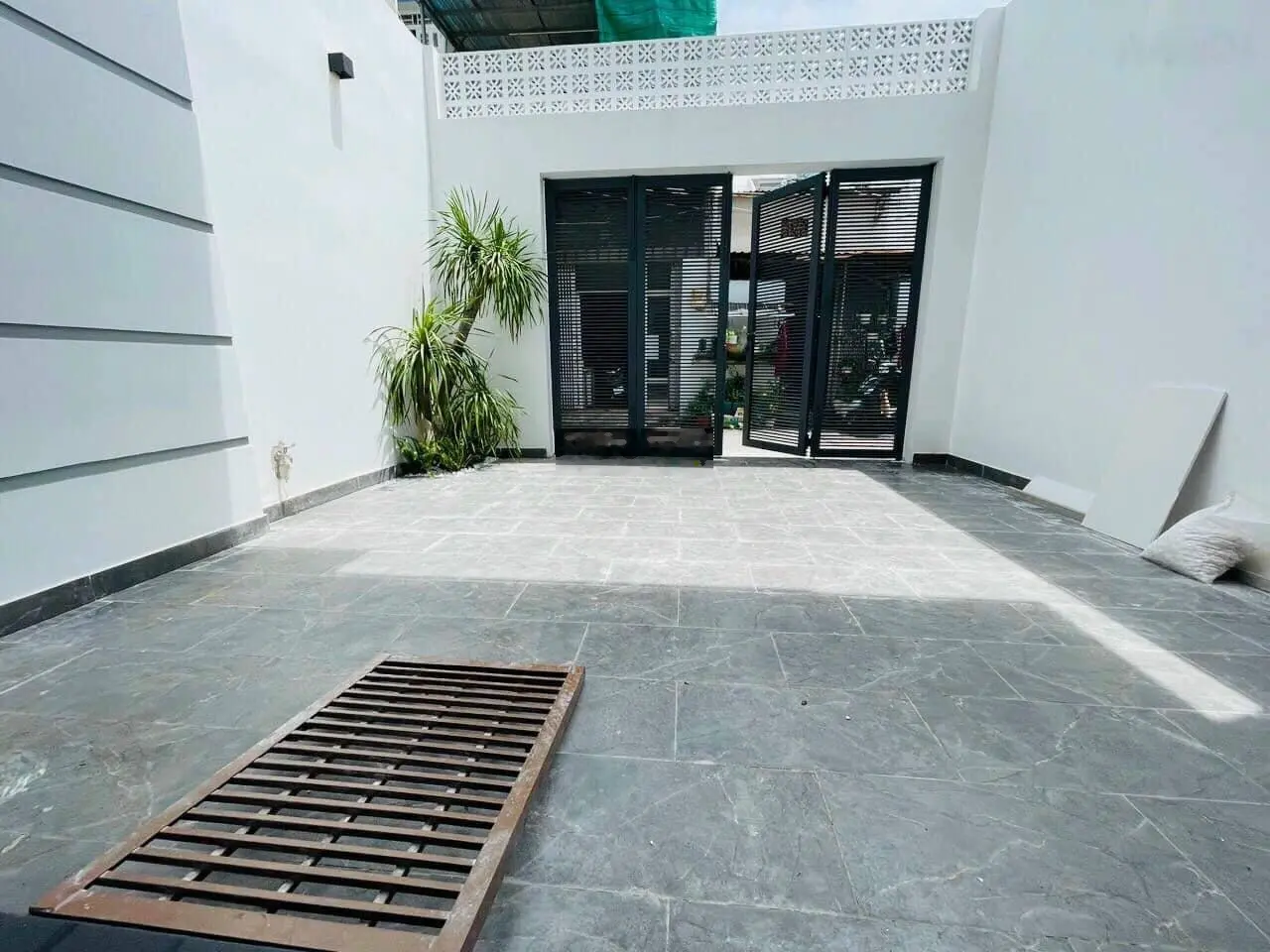 Ngợp banhk cần bán gấp căn nhà mặt tiền đường đông thạnh 4.Củ chi.TPHCM Giá 2Tỷ5.SHR
