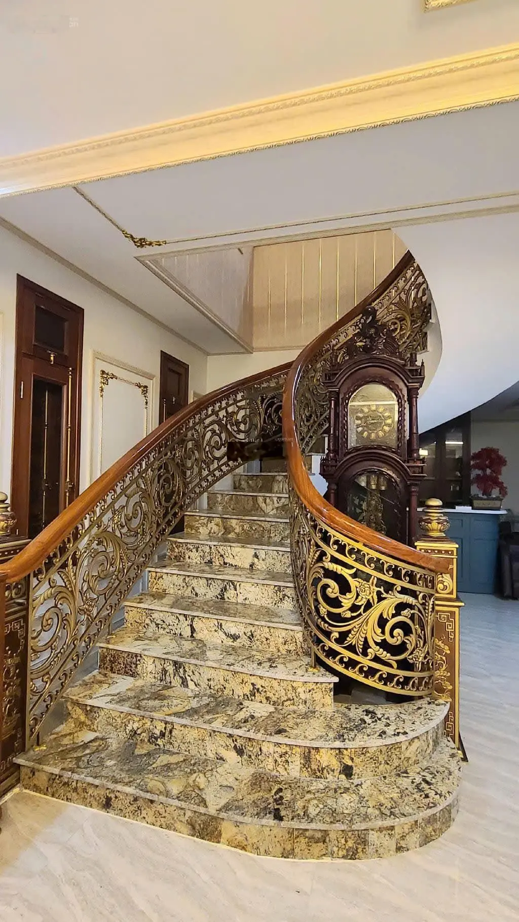 Bán biệt thự siêu vip Sơn Trà - 300m2 x 5 tầng - Full công năng - Thang máy - Nghỉ dưỡng siêu tốt