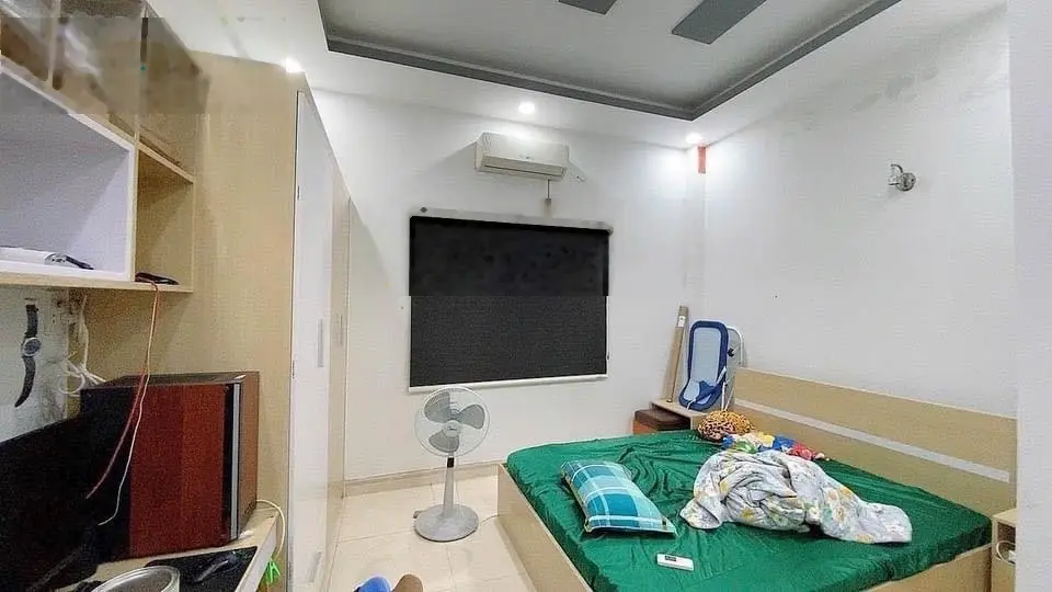 Liền kề chợ Vườn Chuối chủ ký gửi bán căn 1T 3L đường Vườn Chuối 54m2, SHR